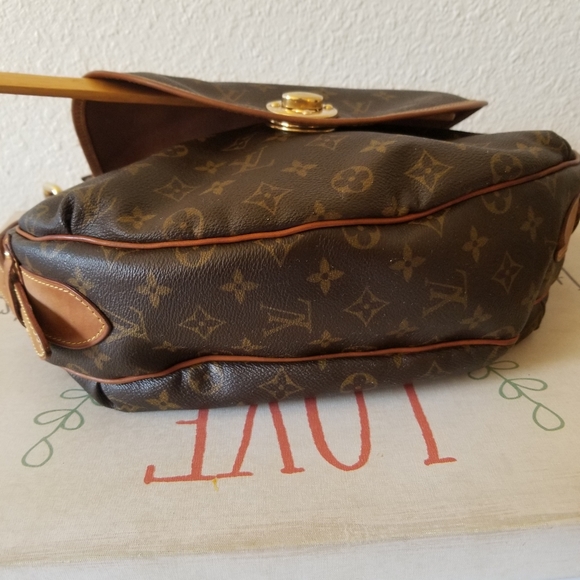 Authentic Louis Vuitton Tulum Gm - Picture 13 of 16